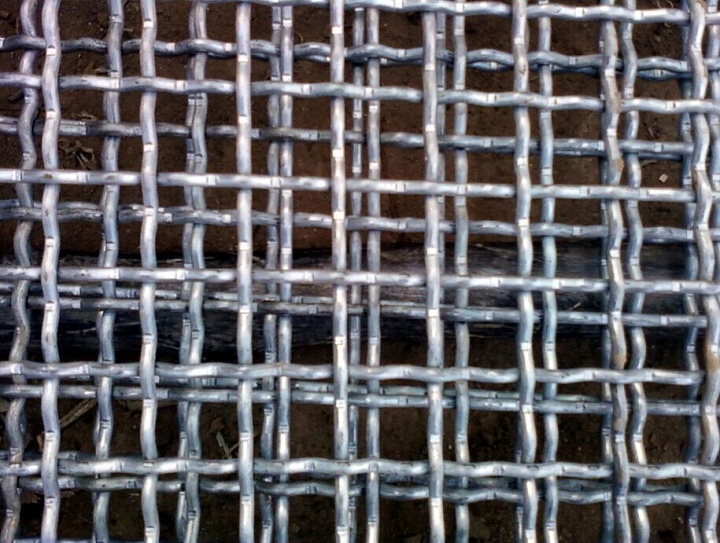 電鍍鋅軋花網-m.218mu.com